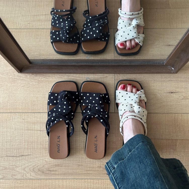 Square Headed Beach Slippers, Gentle Fairy Slippers, Fashionable And Versatile Thick Soled Slippers